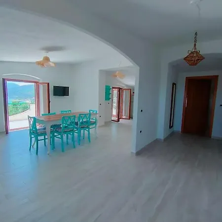 Gocce Di Mare Кала-Гононе